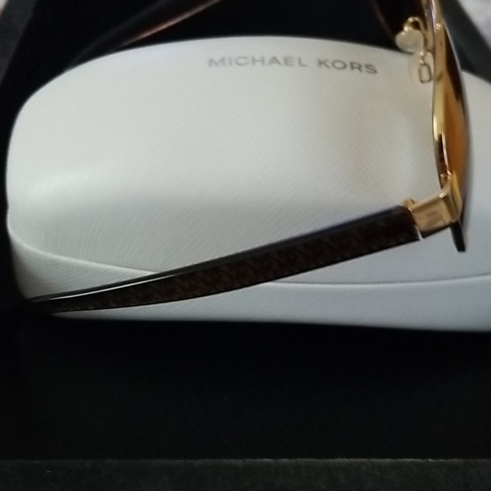 Brand New Michael Kors Aviator Sunglasses - Picture 3 of 8